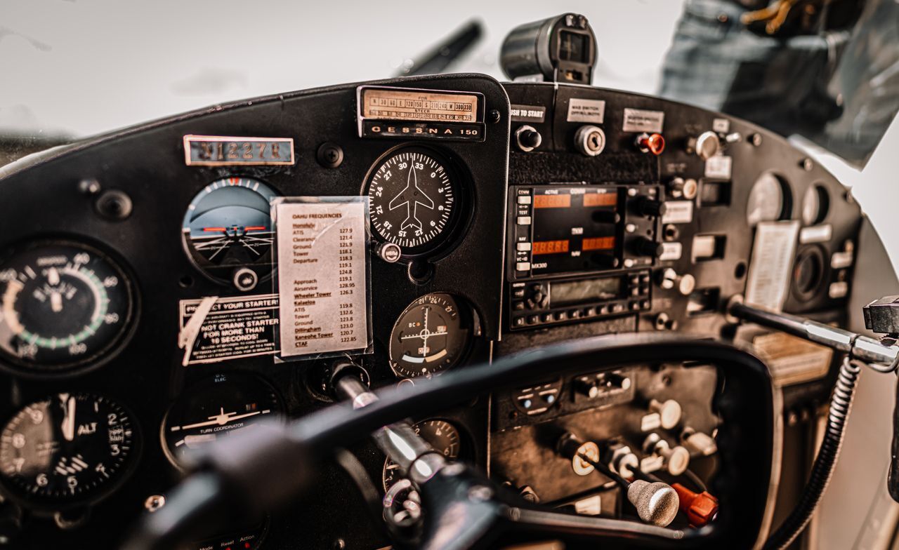 Historical Flight Tracker API